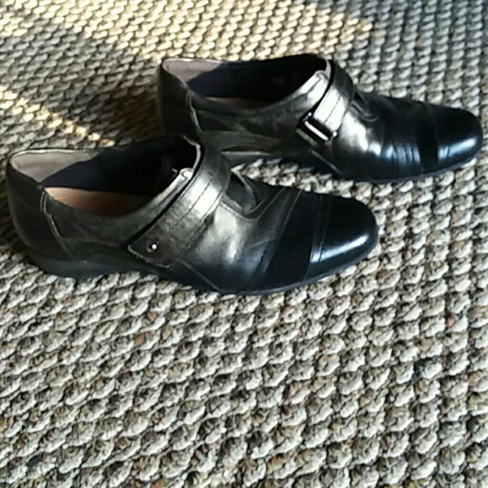 Clark black dress shoes 9 1/2 medium NWOT